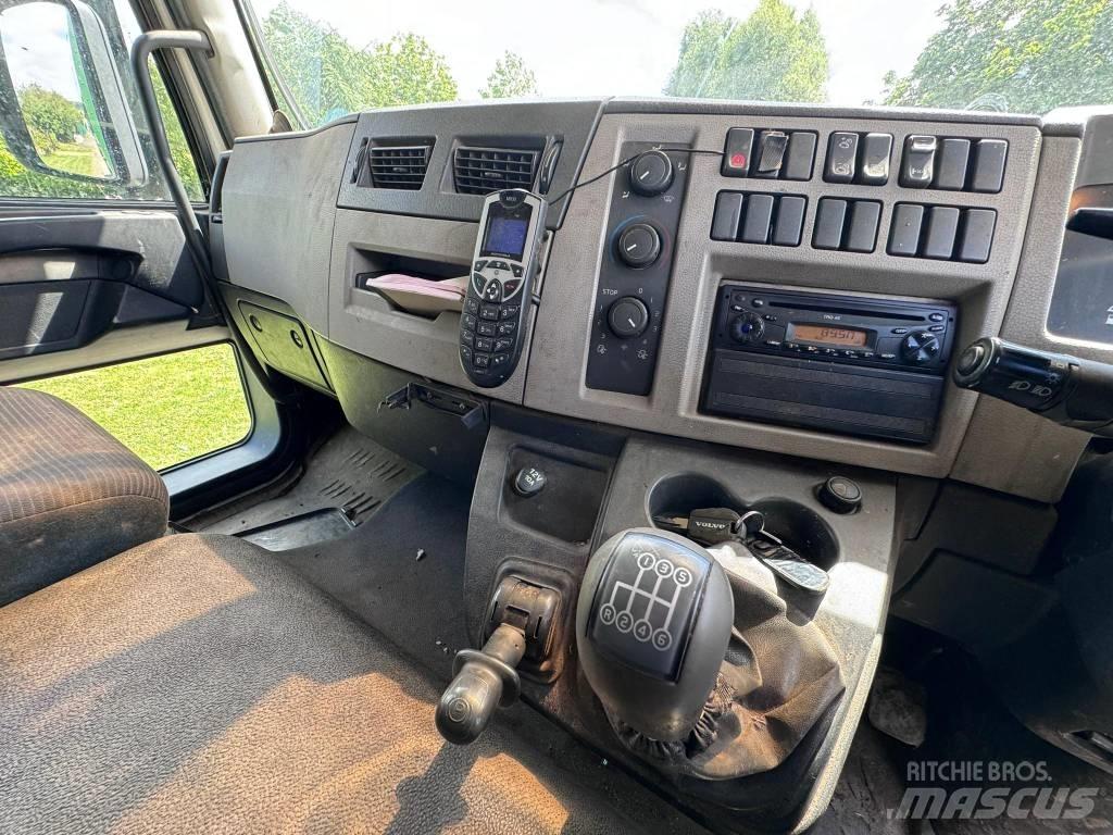 Volvo FL 240 Lastbiler til dyretransport