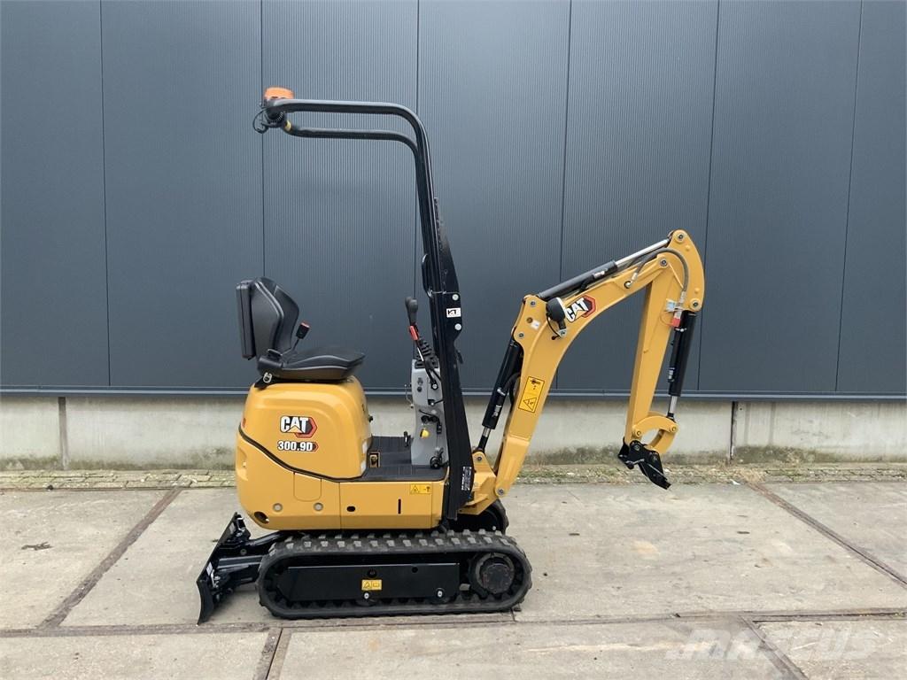 CAT 300.9 D Minigravemaskiner