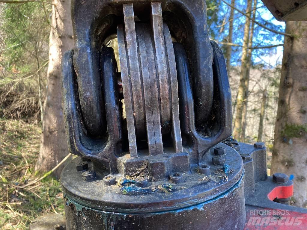 Komatsu C 144 Skæreborde