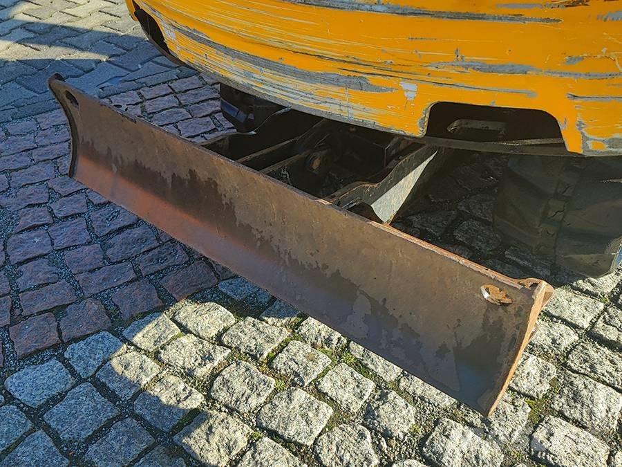 JCB 15 C-1 Minigravemaskiner