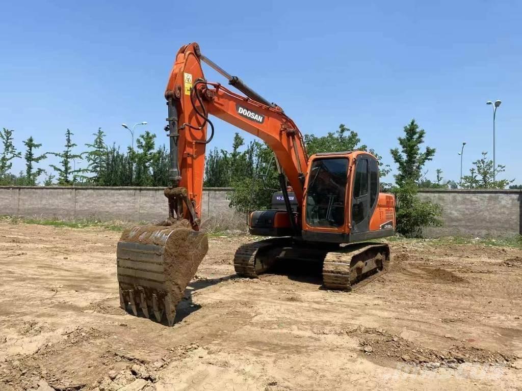 Doosan DX 130-9C Gravemaskiner på larvebånd