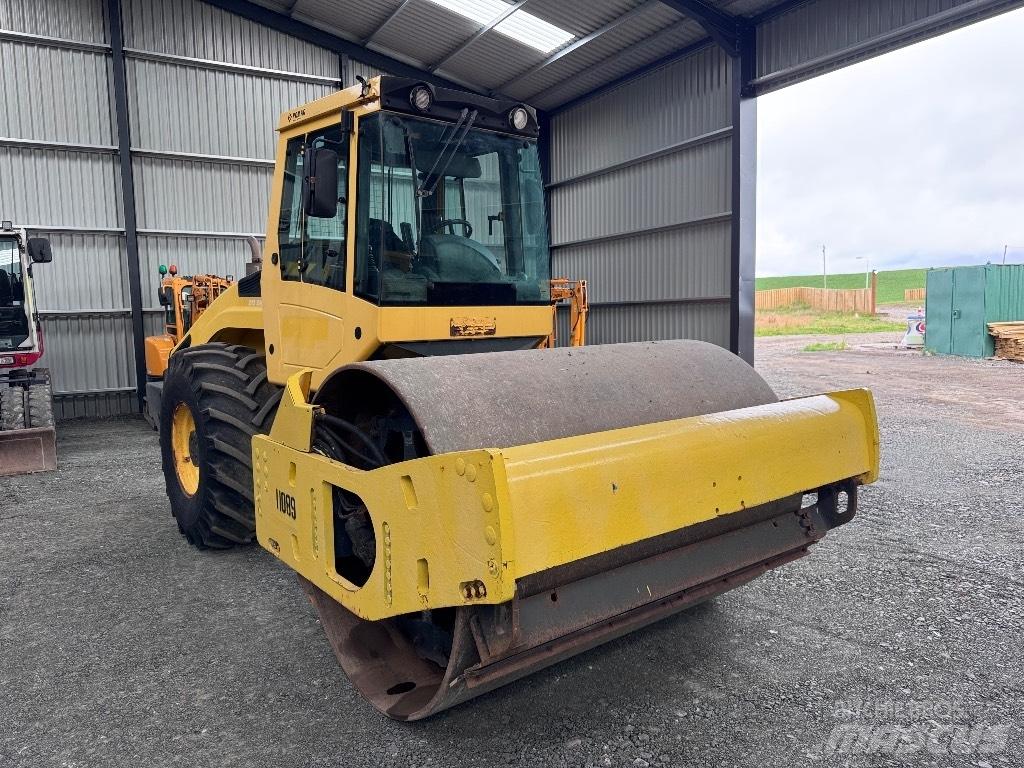 Bomag BW 213 D H-4 Enkelt tromle