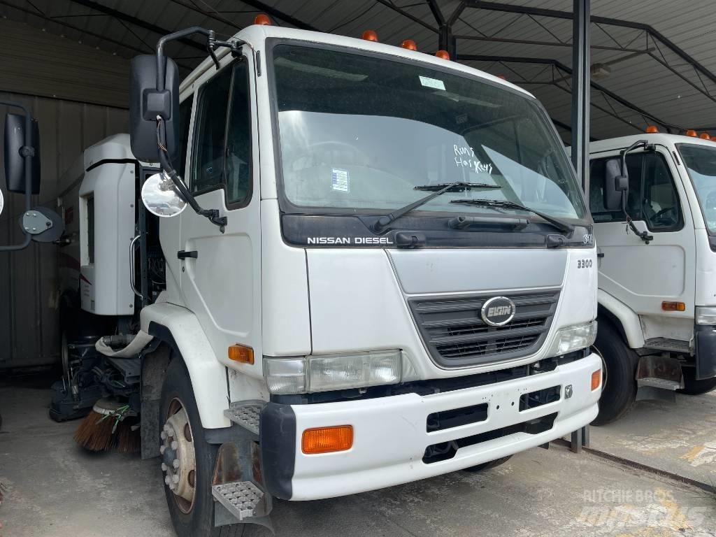 UD 3300 Fejebiler