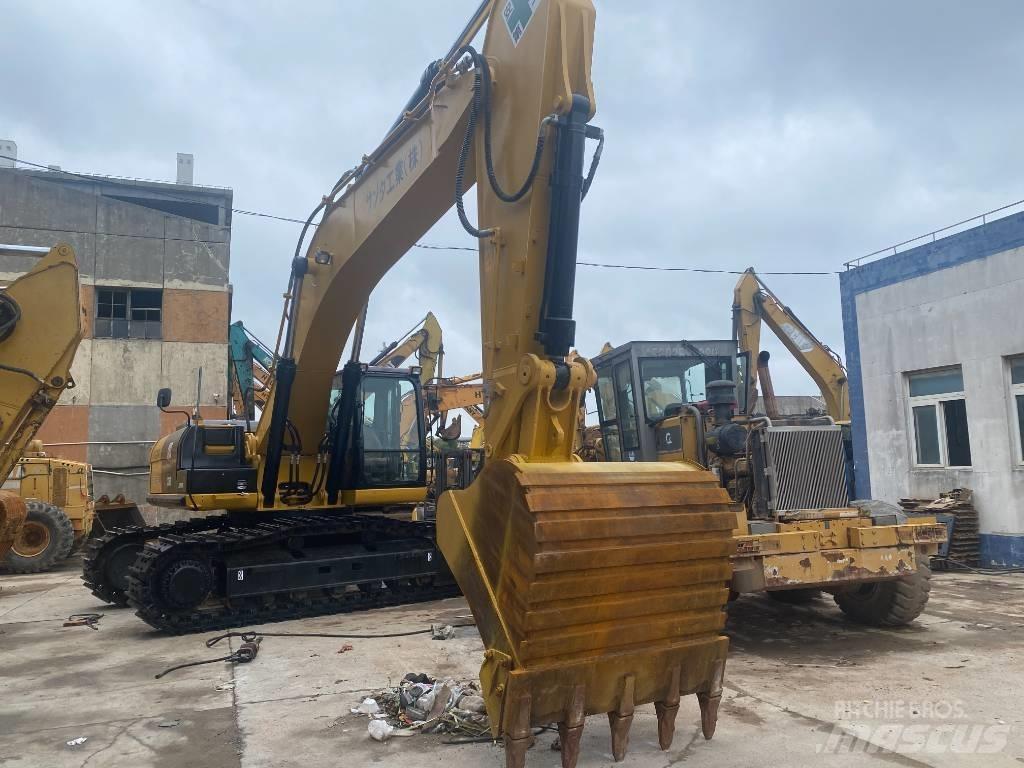 CAT 336 D Gravemaskiner på larvebånd