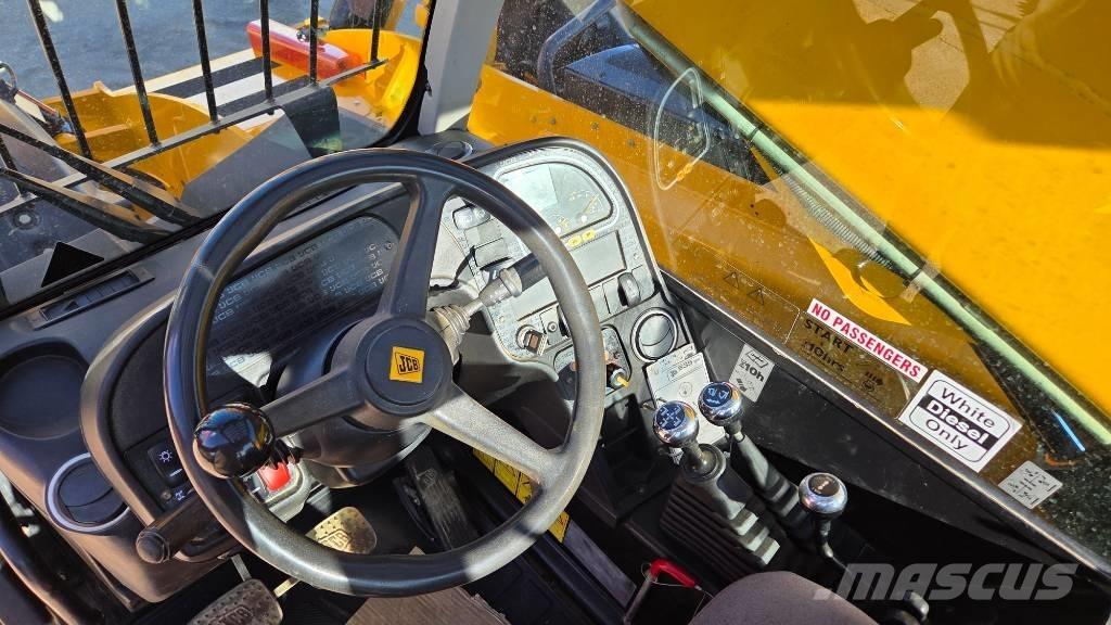 JCB 535-125 Teleskoplæssere