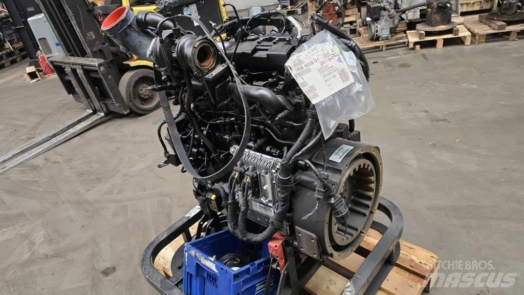 John Deere CD4045 Motorer