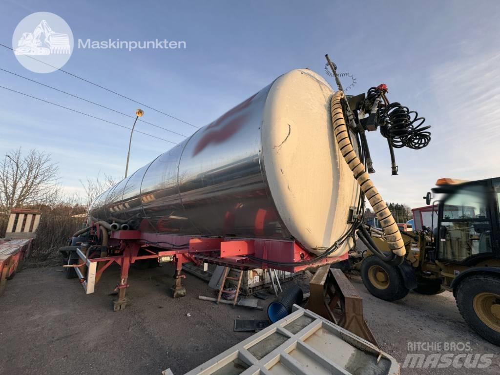 Wedholms DK 345-16 Semi-trailer med Tank