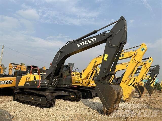 Volvo EC240 Gravemaskiner på larvebånd
