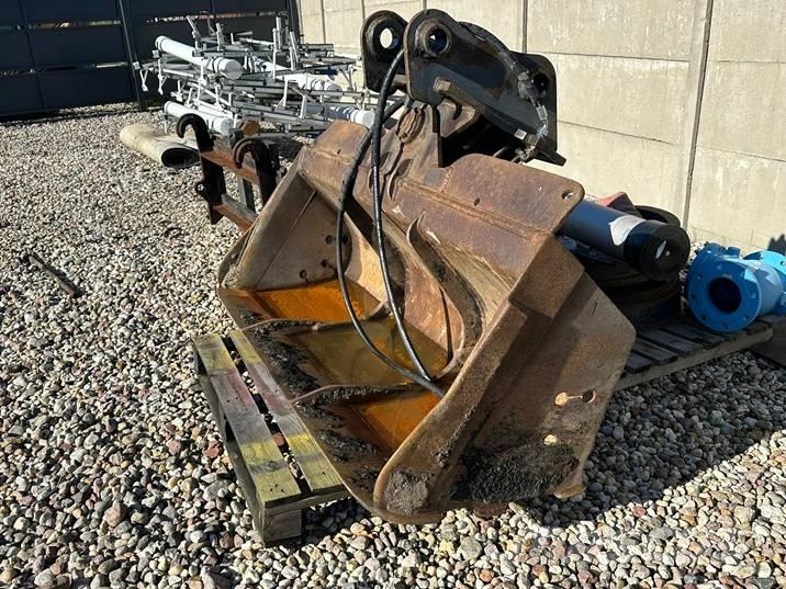 Komatsu PW160-7EO Gravarme