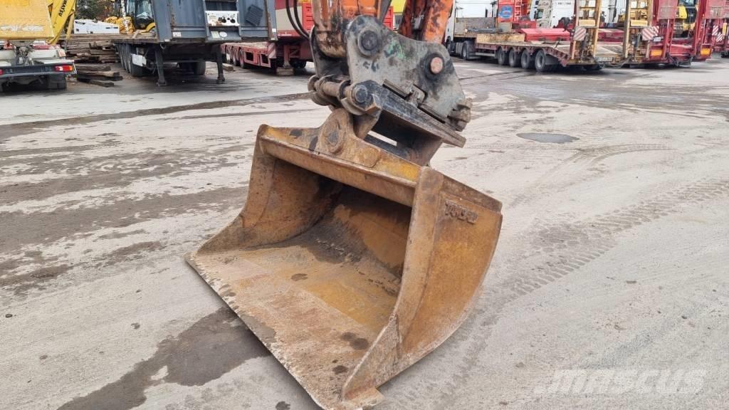 Hitachi ZX 210 LC-6 Gravemaskiner på larvebånd