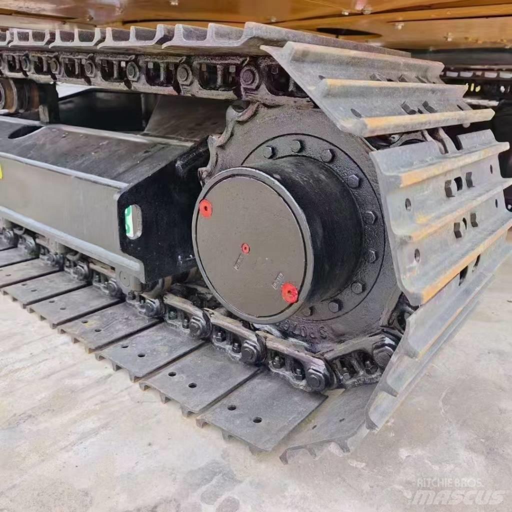 CAT 307E2 Gravemaskiner på larvebånd