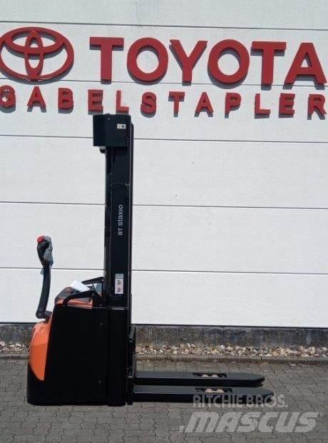 Toyota SWE160L Gaffelstabler med gående fører