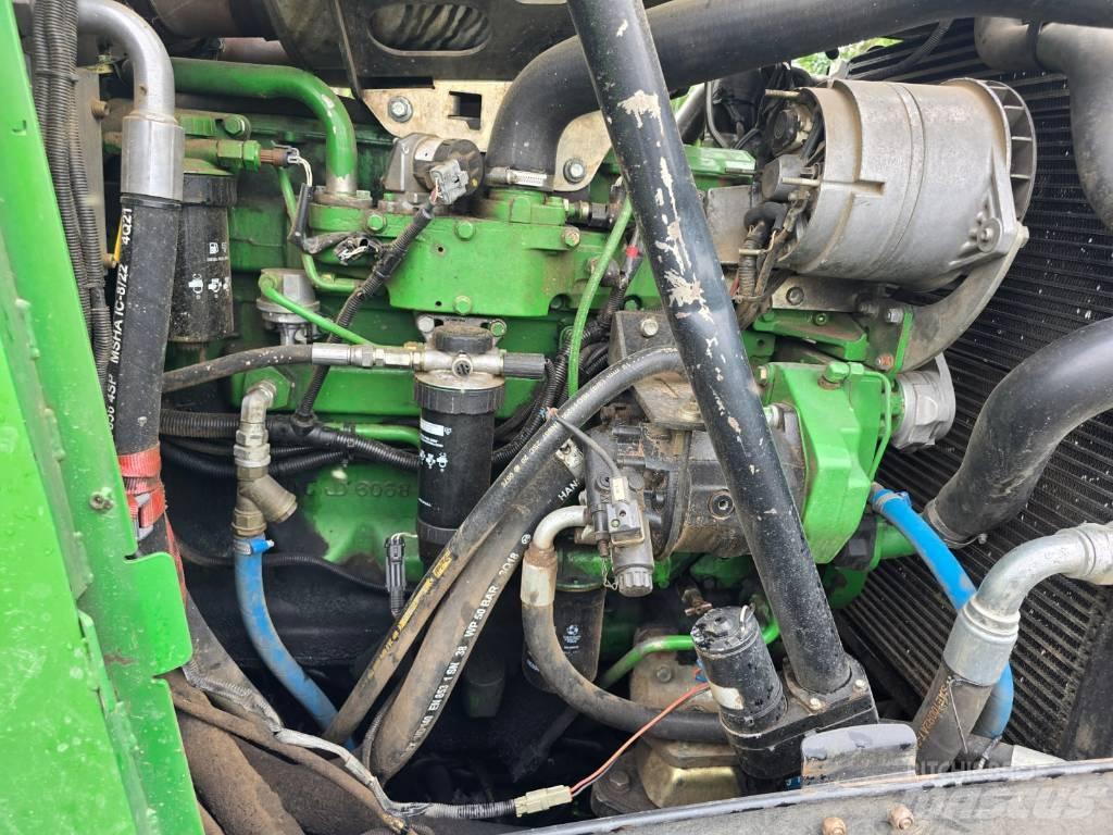 John Deere 1070 E Skovningsmaskiner