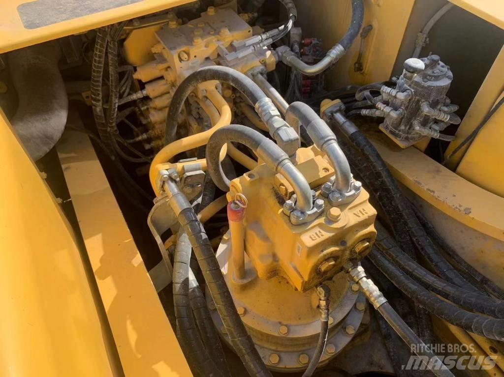 Komatsu PC 350-7 Gravemaskiner på larvebånd