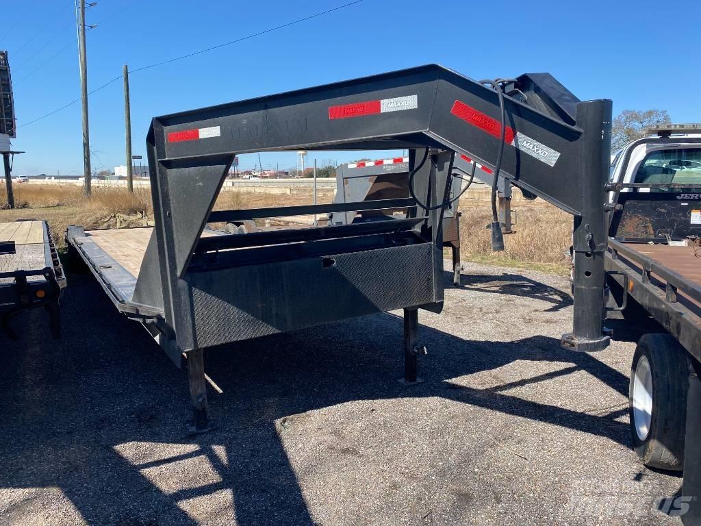 Maxey Gooseneck Anhænger med lad/Flatbed