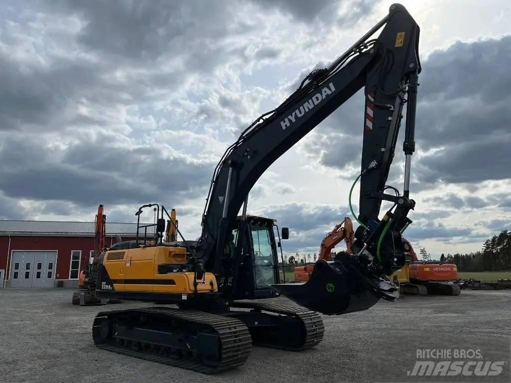 Hyundai HX 220 Gravemaskiner på larvebånd