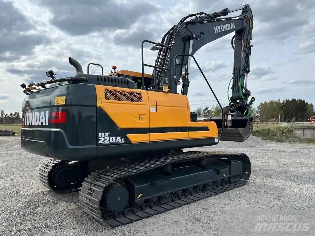 Hyundai HX 220 Gravemaskiner på larvebånd
