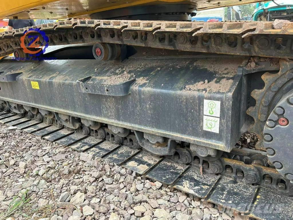 Komatsu PC 240-8 Gravemaskiner på larvebånd