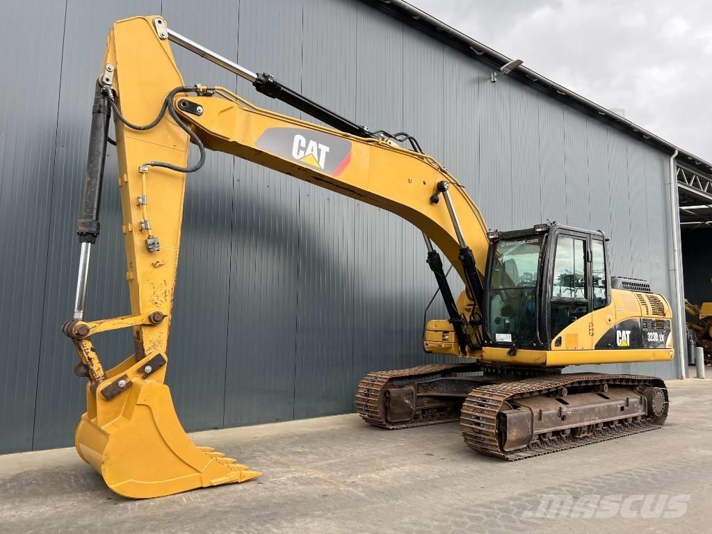 CAT 323D LN Gravemaskiner på larvebånd