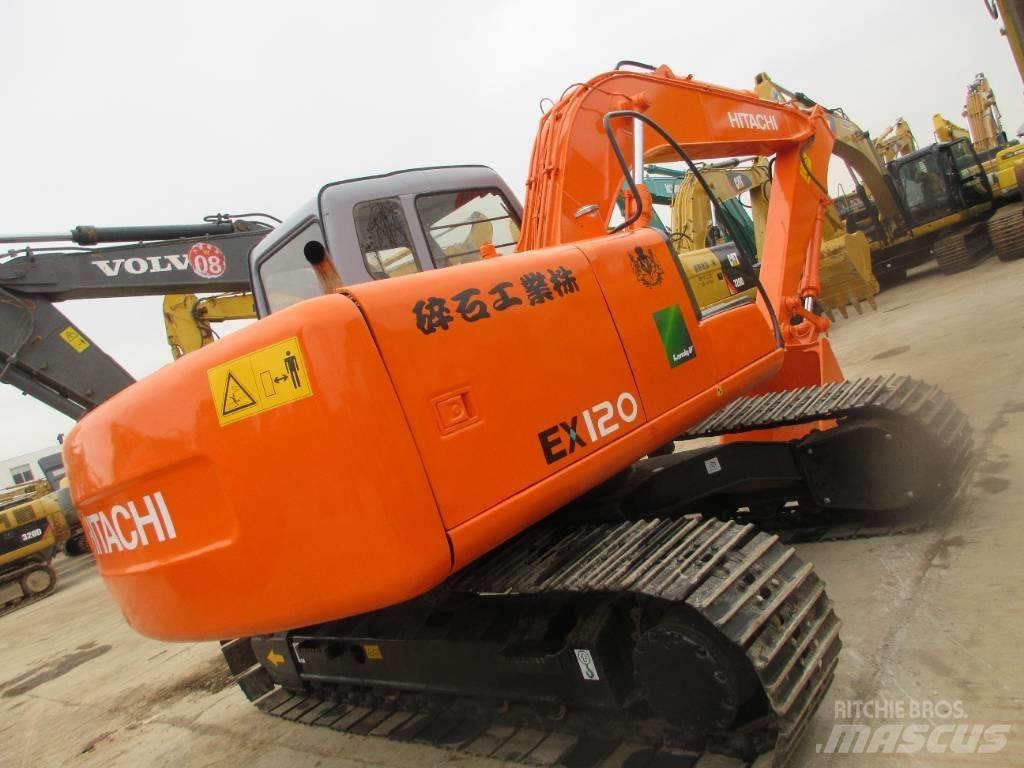 Hitachi EX 120-3 Gravemaskiner på larvebånd