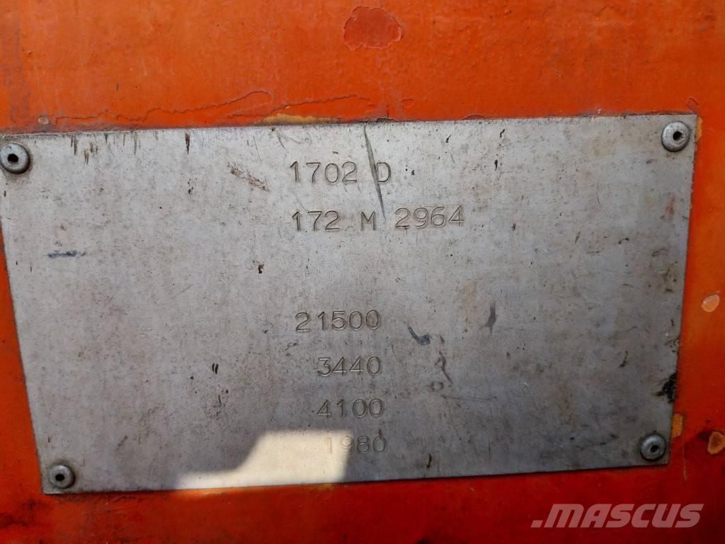 Atlas 1702 D Gravemaskiner på hjul