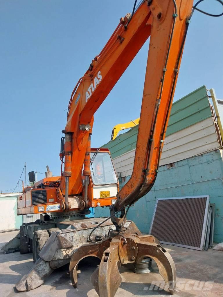 Atlas 1702 D Gravemaskiner på hjul