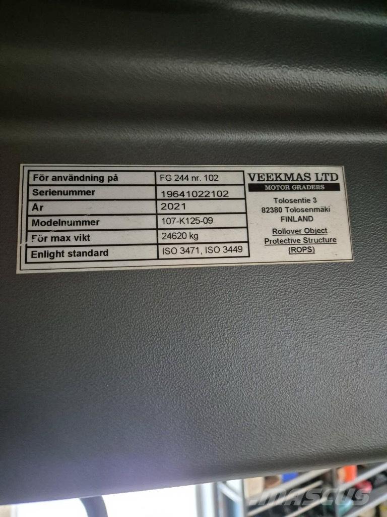 Veekmas FG 244 Vejhøvle / Gradere