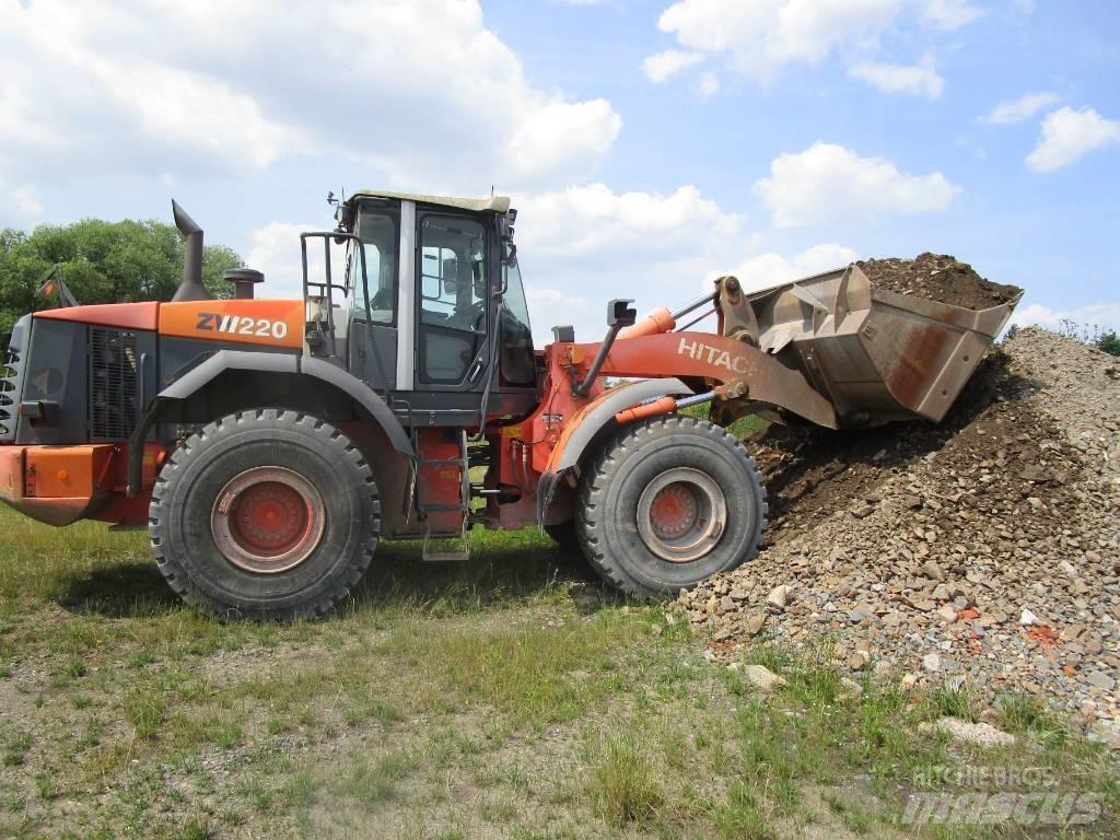Hitachi ZW 220  Waage Læssemaskiner på hjul