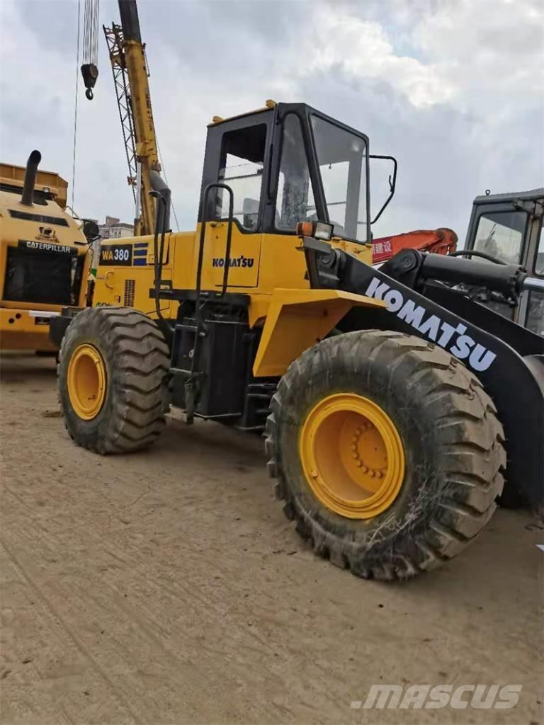 Komatsu WA 380 Læssemaskiner på hjul