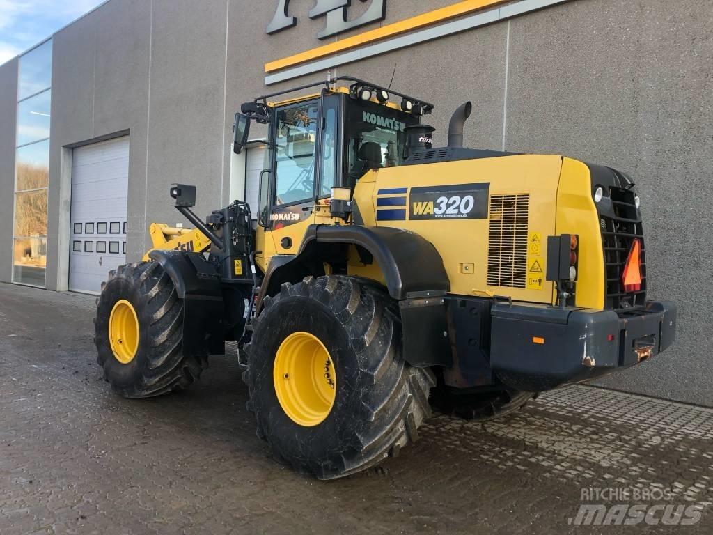 Komatsu WA 320-8 Læssemaskiner på hjul