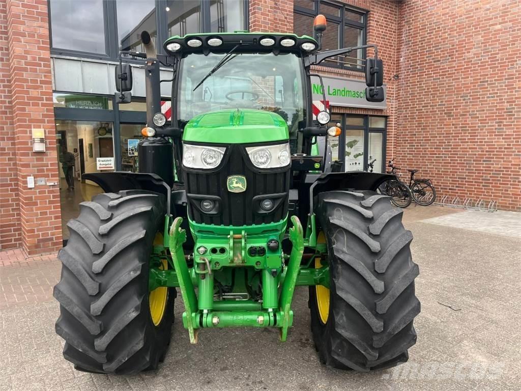 John Deere 6155R Traktorer