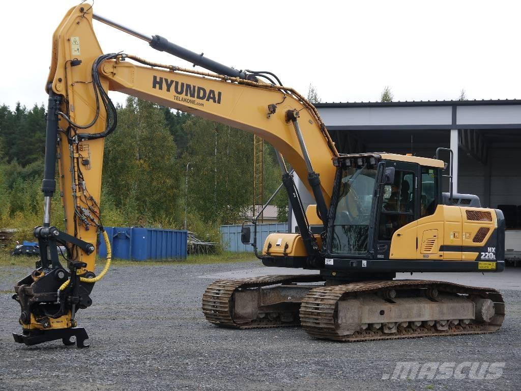 Hyundai HX 220 L Gravemaskiner på larvebånd
