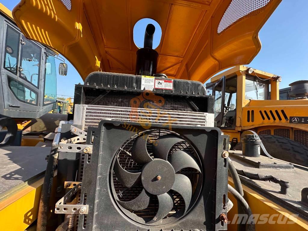 XCMG XS 233J Enkelt tromle