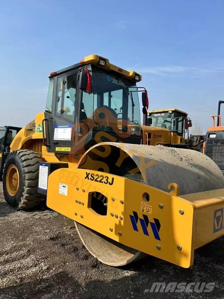 XCMG XS 233J Enkelt tromle