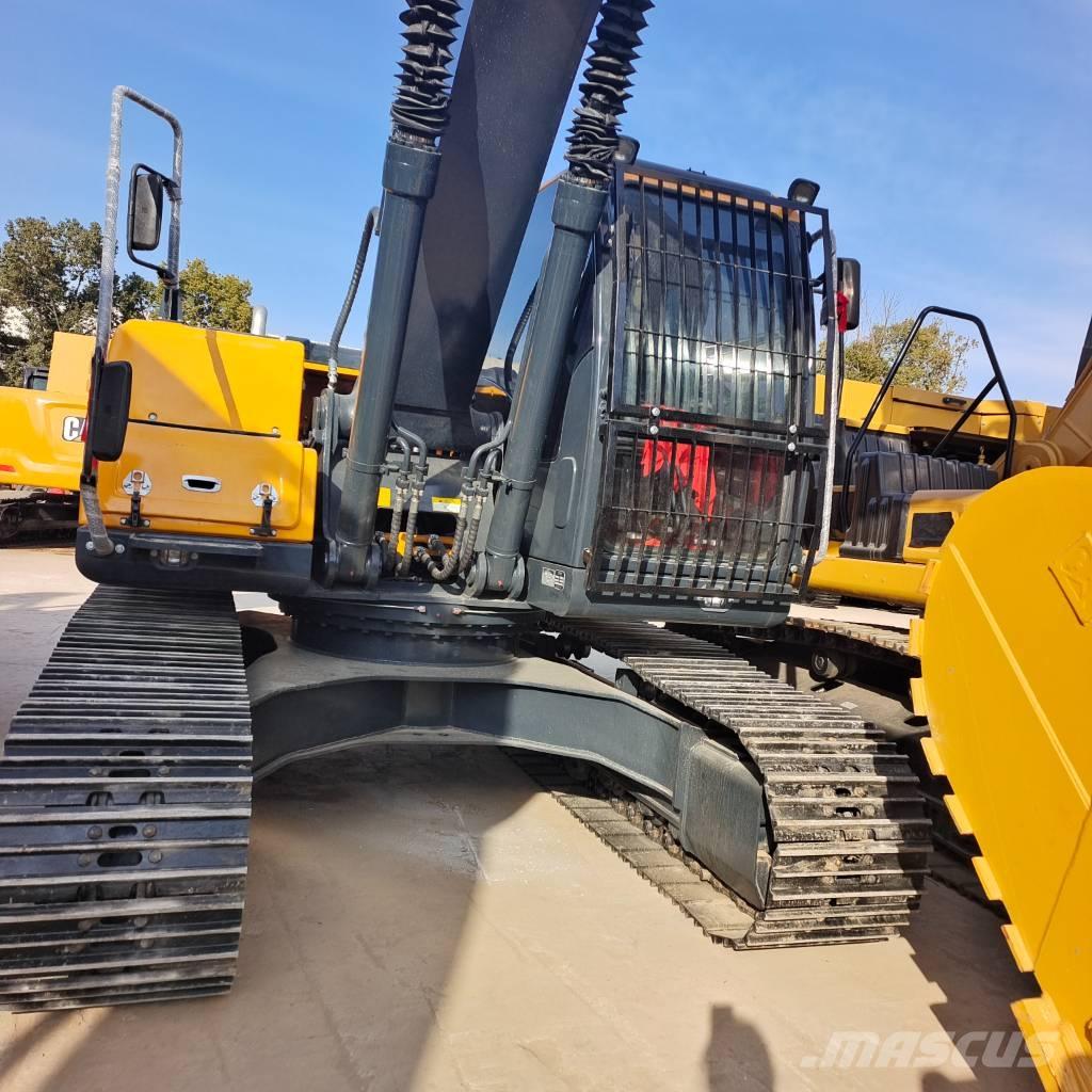 Hyundai 220LC-9T Gravemaskiner på larvebånd