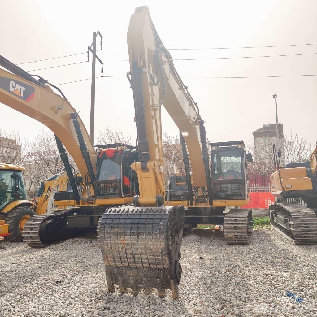 CAT 320D Gravemaskiner på larvebånd