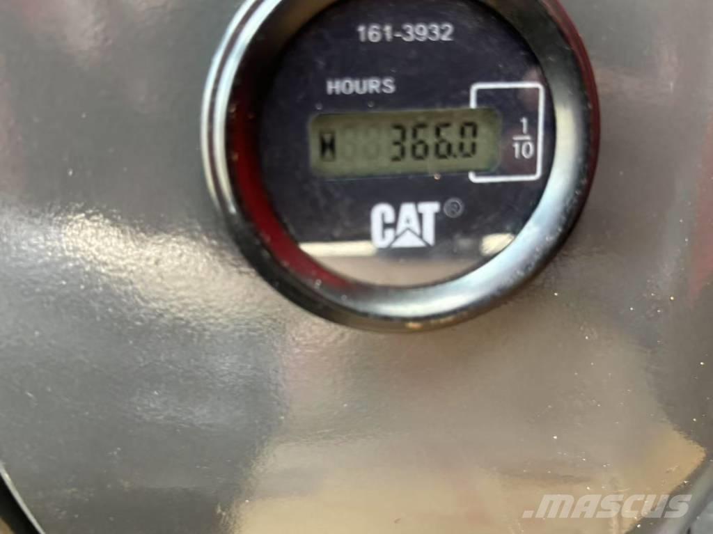 CAT 325 D Gravemaskiner på larvebånd