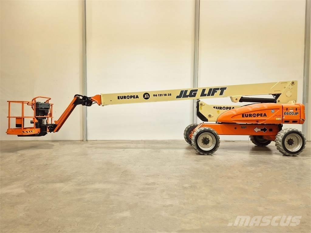 JLG E600JP Bomlifte med knækarm