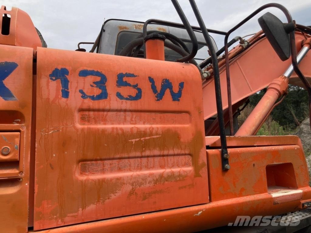 Hitachi EX 135 W Gravemaskiner på hjul