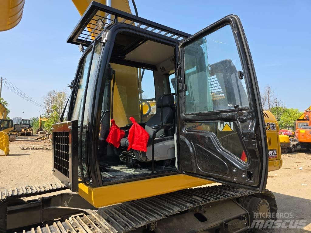 CAT 320 D 2 Midi-gravemaskiner 7t - 12t