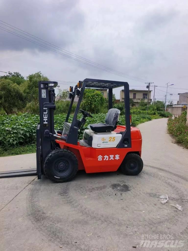 Heli FD 25 Diesel gaffeltrucks