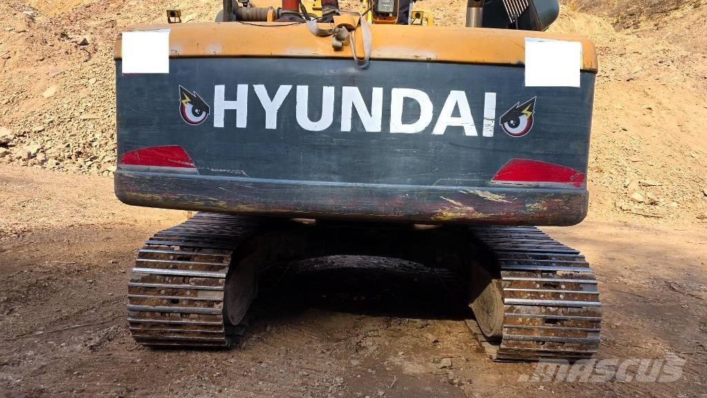Hyundai Robex 220 LC Gravemaskiner på larvebånd