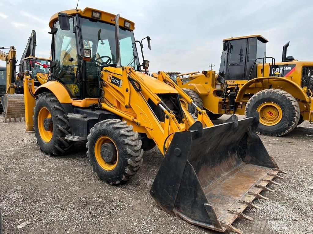 JCB 3 CX Rendegravere