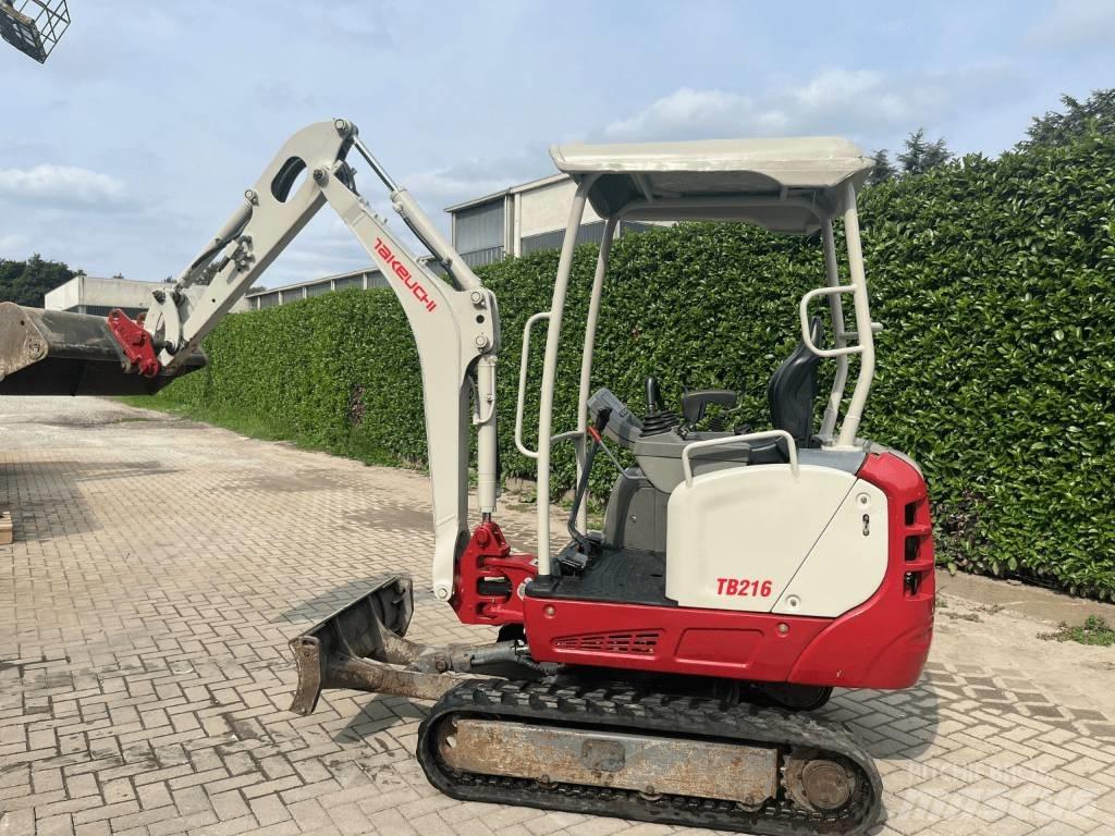Takeuchi TB 216 Minigravemaskiner