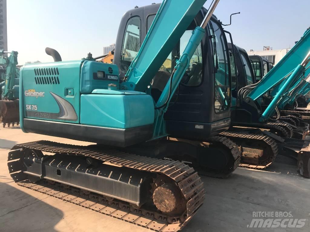 Kobelco SK 75 CSR Gravemaskiner på larvebånd