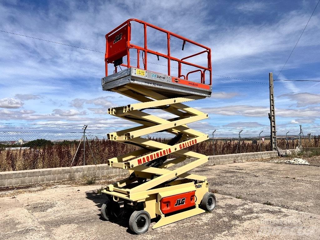 JLG 3246 ES Saxlifte