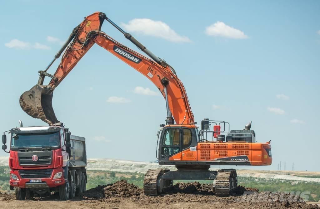 Doosan DX490LC-5 Gravemaskiner på larvebånd