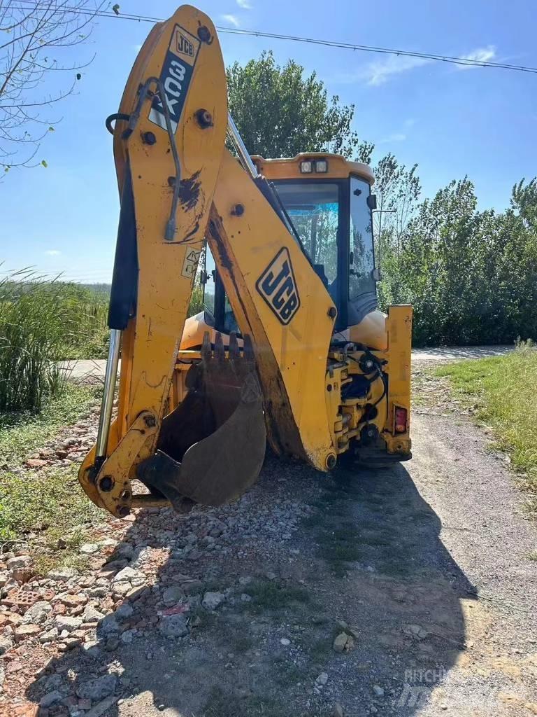 JCB 3 CX Rendegravere