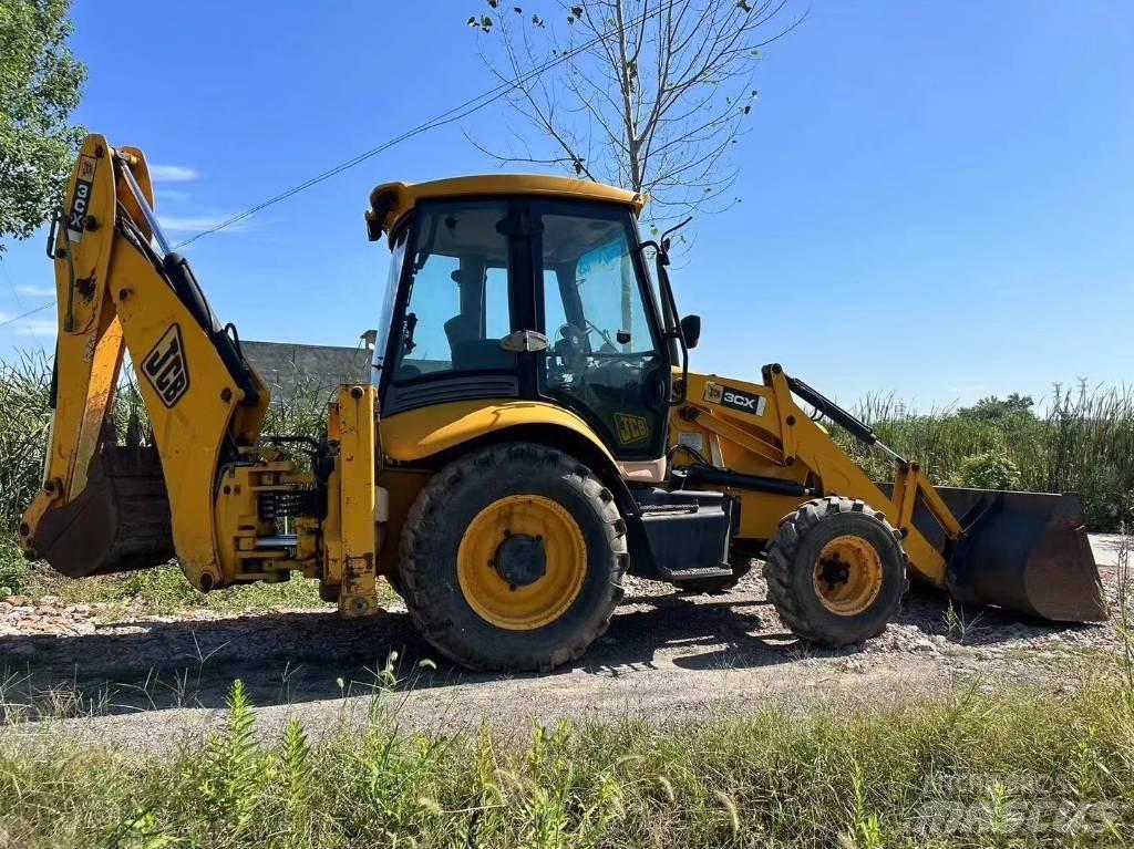 JCB 3 CX Rendegravere