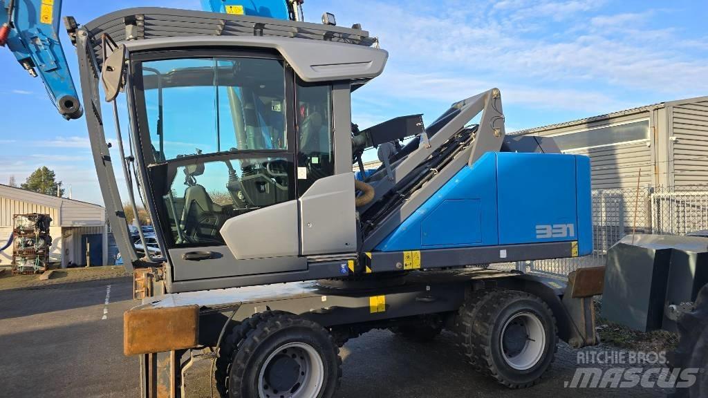 Fuchs 331 F Materialehåndteringsmaskiner